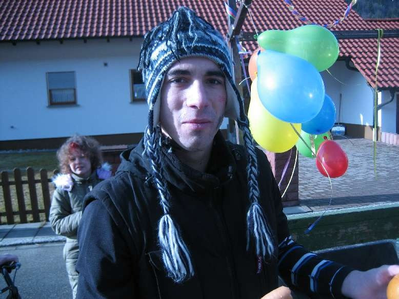 2008 wurstverkauf hexennacht egesheim 20110325