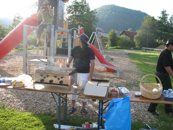 2010 wetteinsatz grillen 20110325