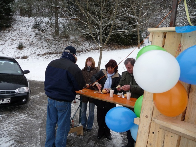 2010 wurstverkauf egesheim 20110325