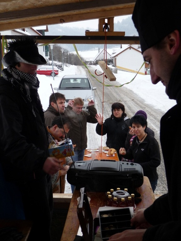 2010 wurstverkauf egesheim 20110325