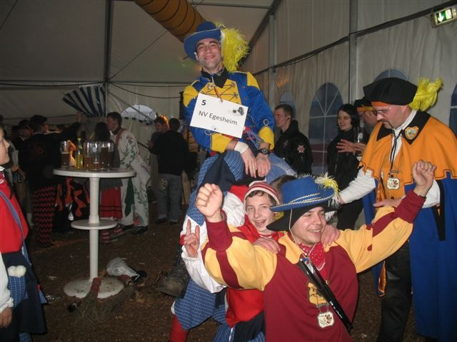 2011 umzug boettingen 20110325