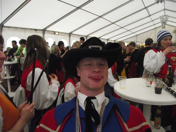 2011 umzug boettingen 20110325