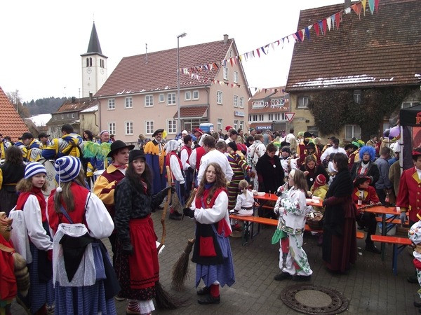 2011 umzug boettingen 20110325